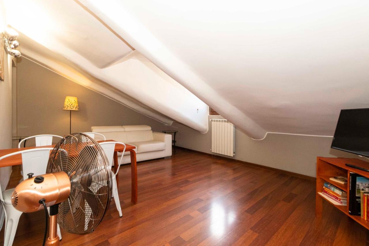 San Salvario Apt With Balcony Turin Luaran gambar