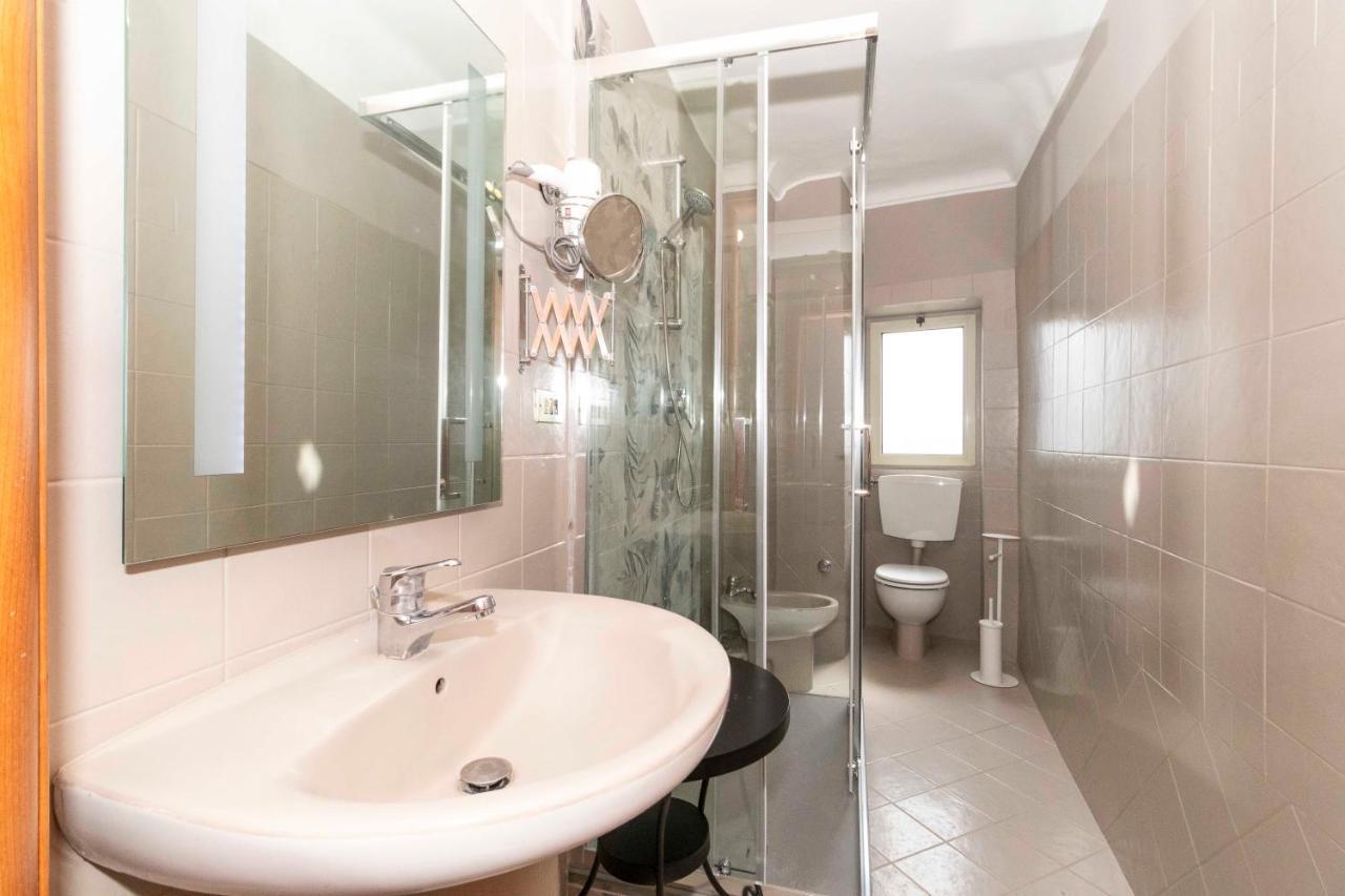 San Salvario Apt With Balcony Turin Luaran gambar