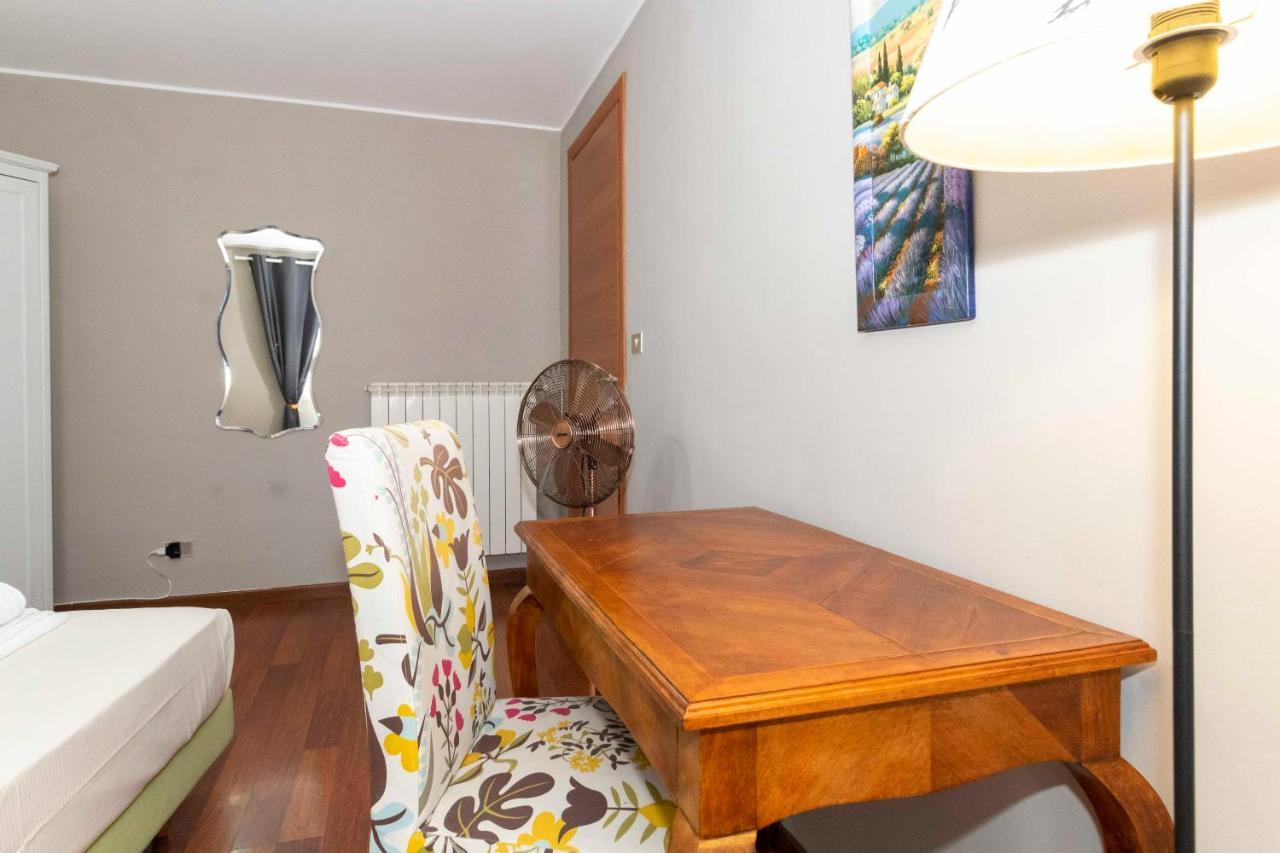San Salvario Apt With Balcony Turin Luaran gambar